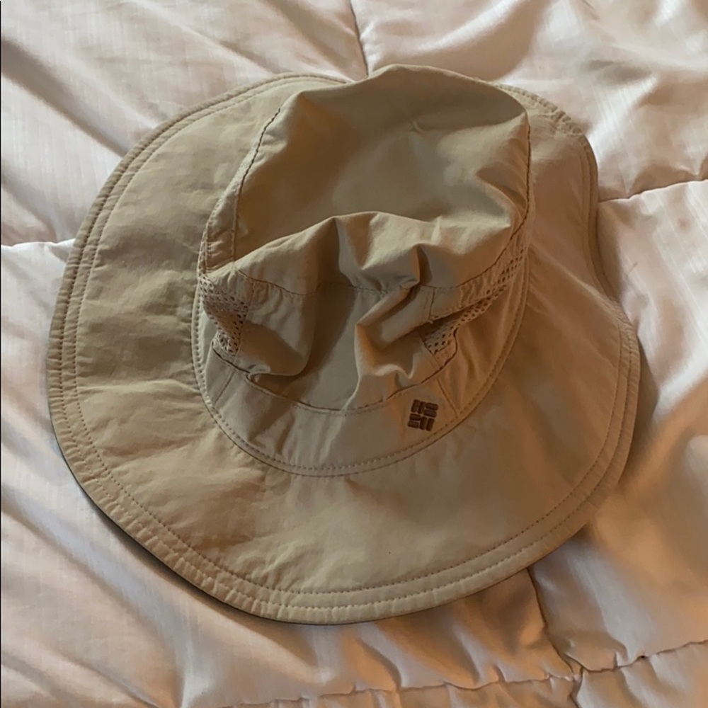 Columbia Bucket Hat